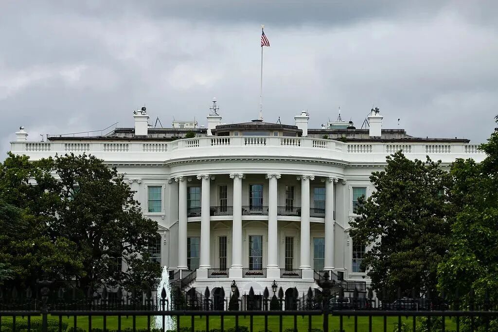 【卫浴简报】:箭牌家居前三季度营收44.72亿元、中央定调未来五年房地产发展方向明确、悍高、瑞尔特、樱井……