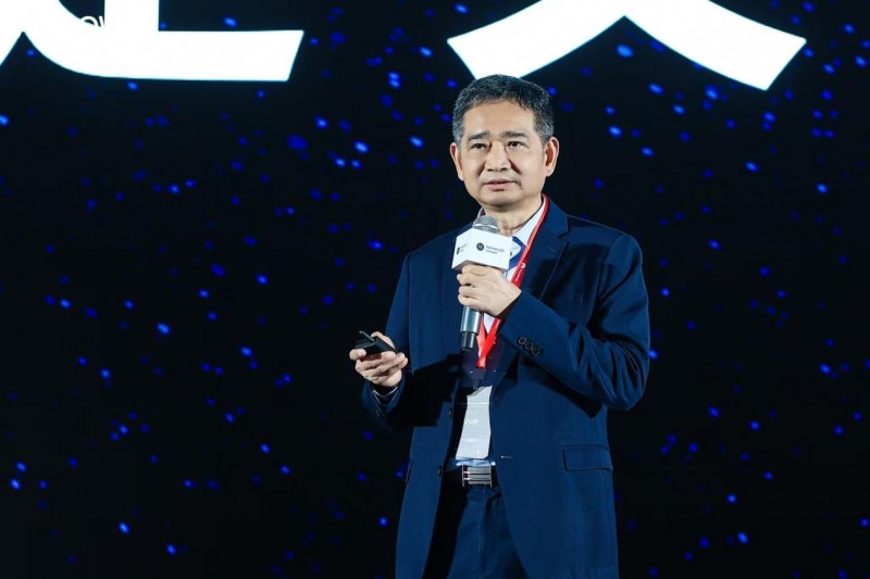 202511131019101387392295