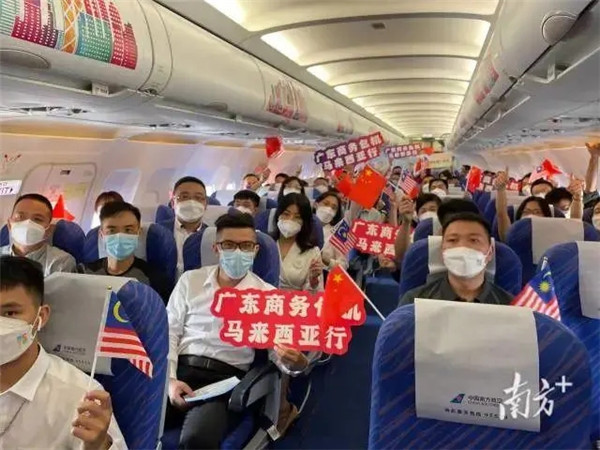 【卫浴简报】：粤浙苏川政府包机组织企业出海“抢订单”……
