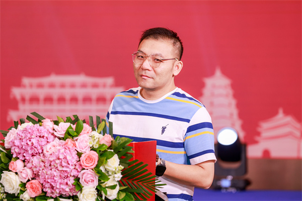 C97A2052-5017721833
