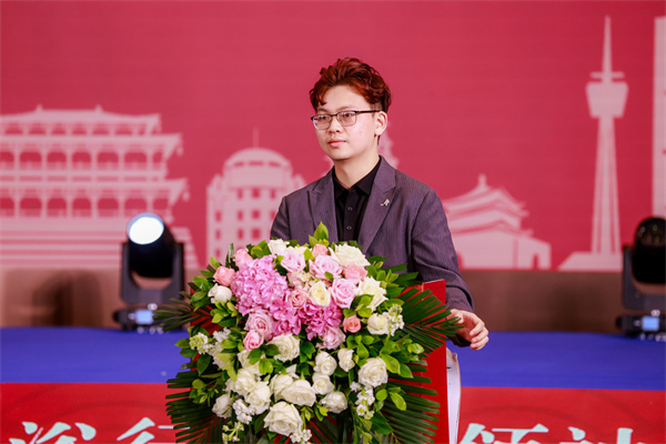 C97A2976-5018736623