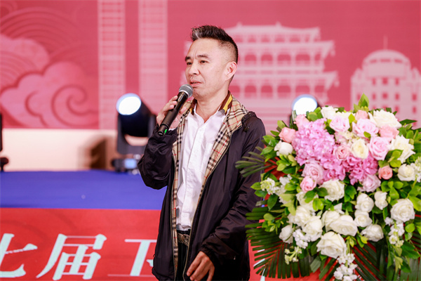 C97A2961-5018677441